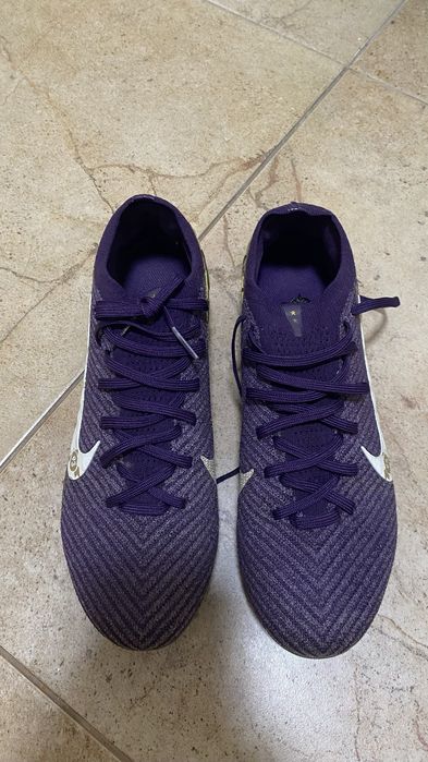 футбольные бутсы  nike x mbappe