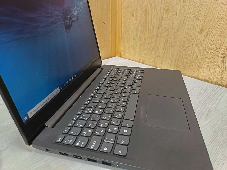 ПРОДАЁТСЯ НОУТБУК Lenovo (Celeron N5030)