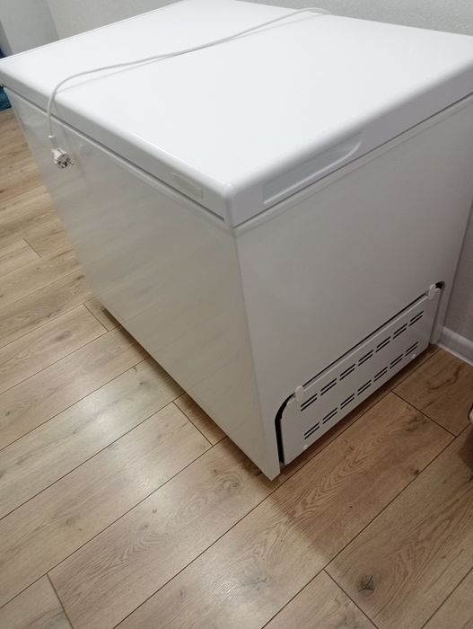 Продам морозильную камеру Бирюса