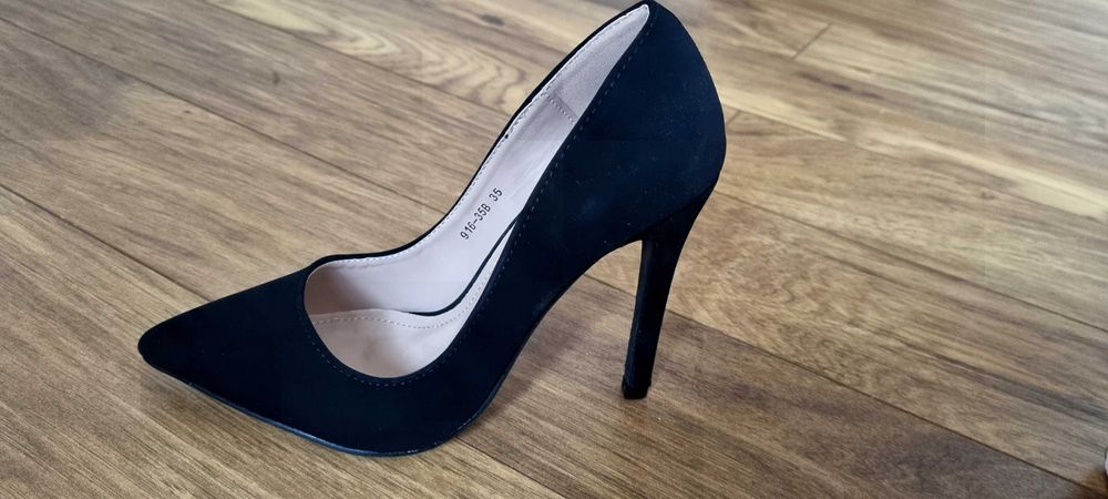 Дамски обувки на ток