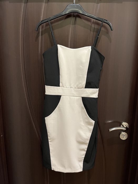 Дамски рокли