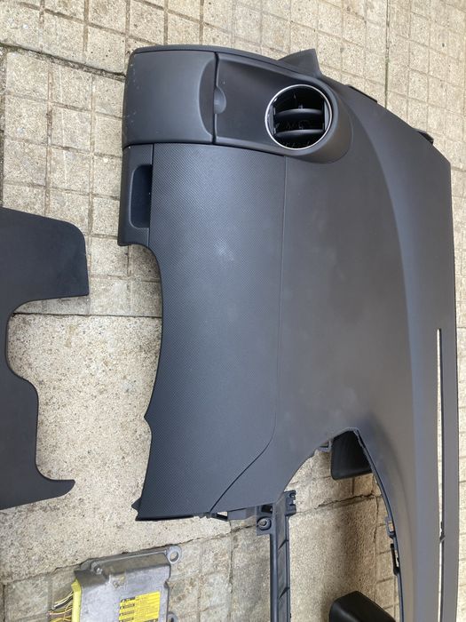 Арматурно табло за тойота ярис/Toyota yaris 09-11г