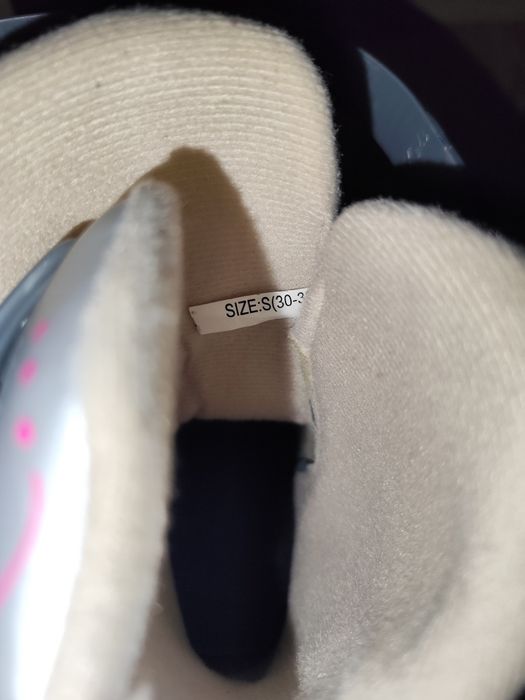 Продам коньки новые