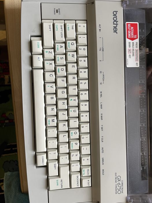 Печатная машинка Brother GX-6750