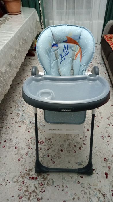 Детский стул для кормления