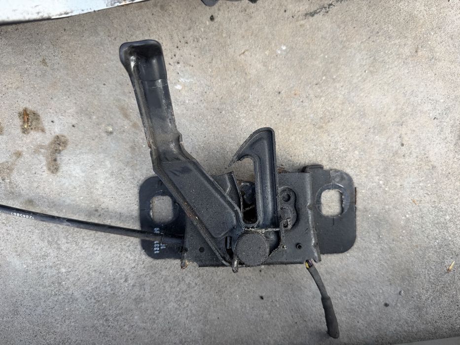 Предна челна греда (основа за броня) за Opel Insignia (2008-2017)