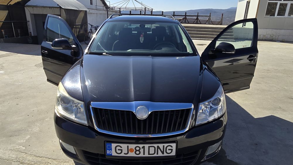 SKODA Octavia 2010 — imagine 2