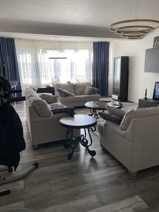Apartament 4 camere 170 m util
