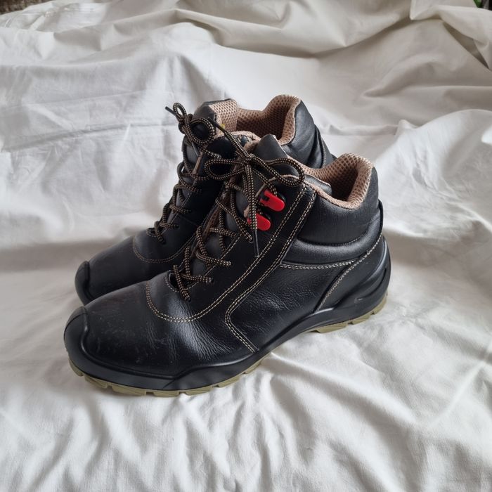 Bocanci, ghete lucru bombeu de fier 45