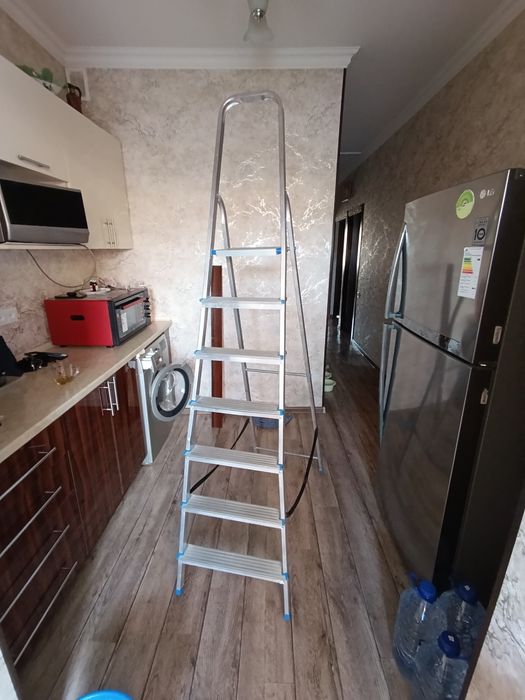 стремянка алюминиевая