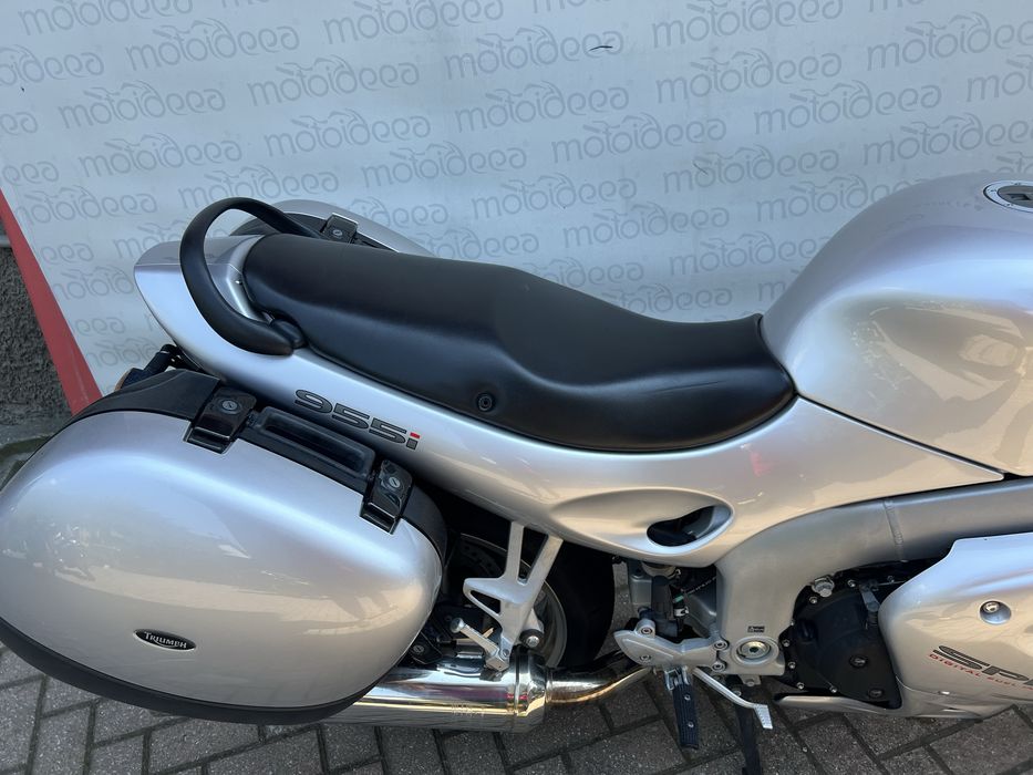 Motoideea vinde TRIUMPH SPRINT 955i   2003 Rate Garantie