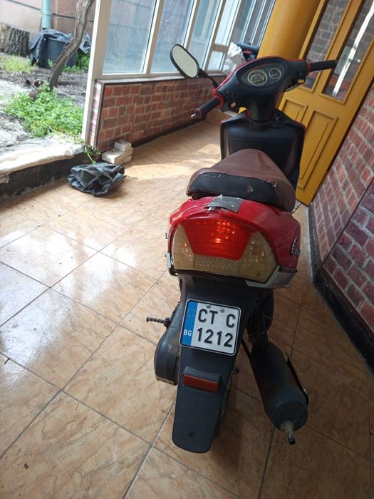 50 cc пали и върви с документи