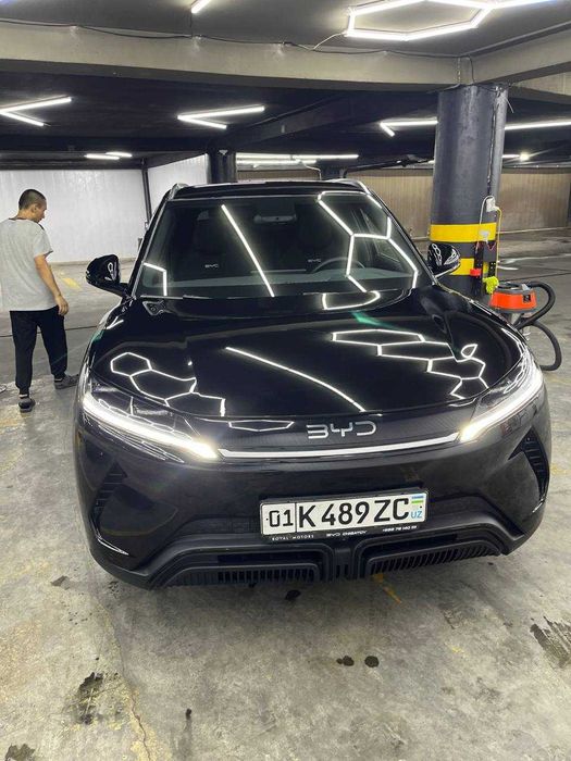 byd yuan up rasmiy salondan