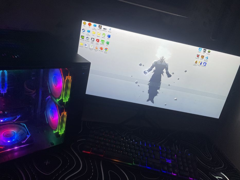 игровои комп срочно нужно