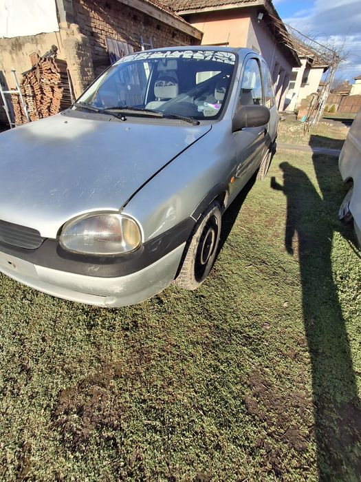 Open corsa 1.7D-на части