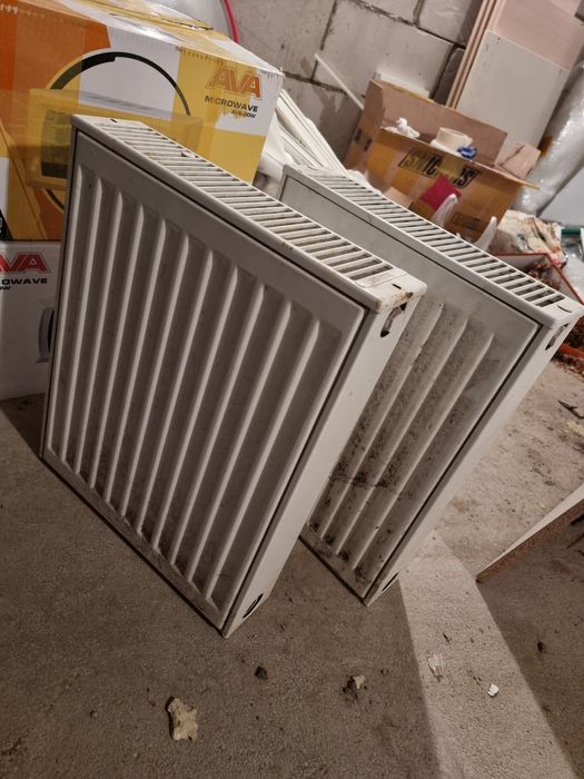 Радиаторы Buderus 2 штуки.