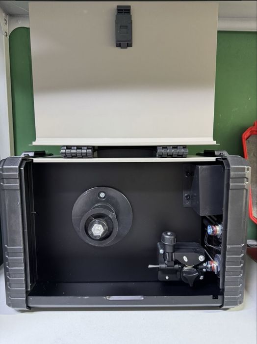 срочно продам Сварочный аппарат, Полуавтомат