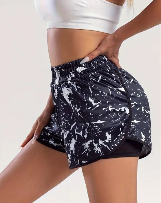 Фитнес шорты новые