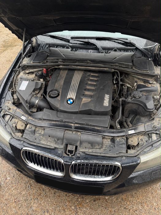 Vând BMW seria 3 325