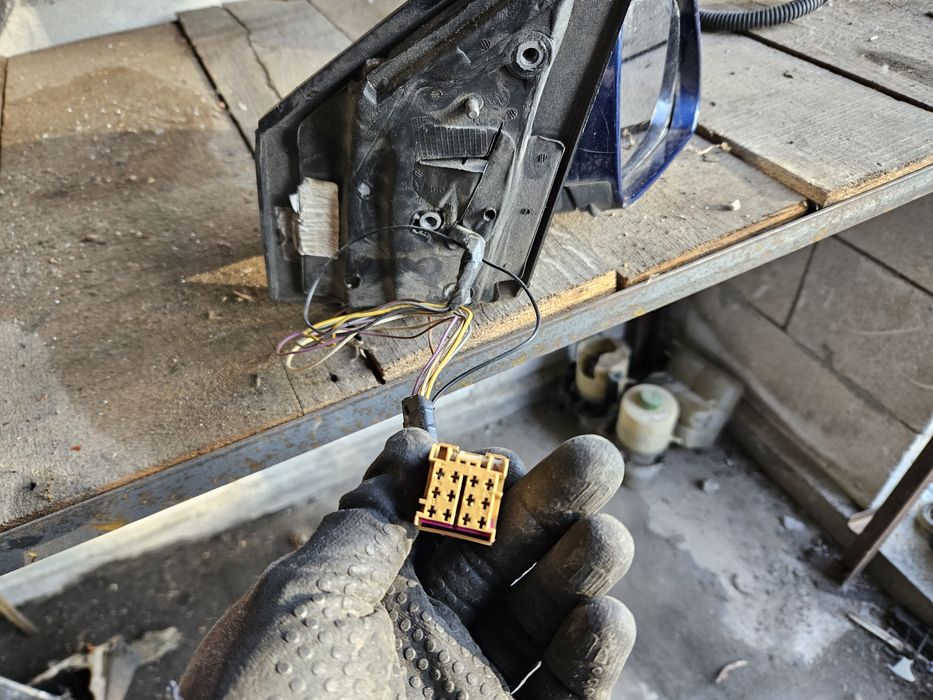 Oglinda Dreapta Polo cu semnalizare