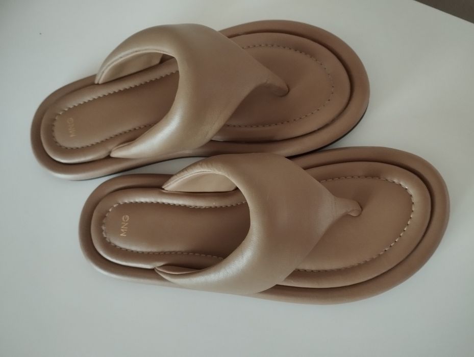 Чехли естествена кожа Mango 36