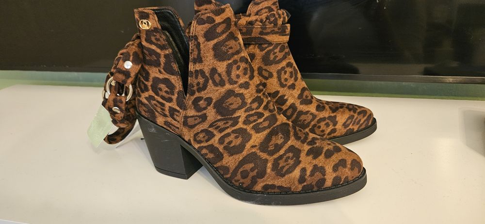 Нови боти Liu Jo