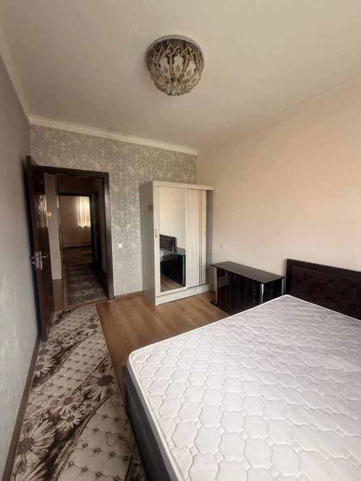 Sergeli 5 a uy sotiladi