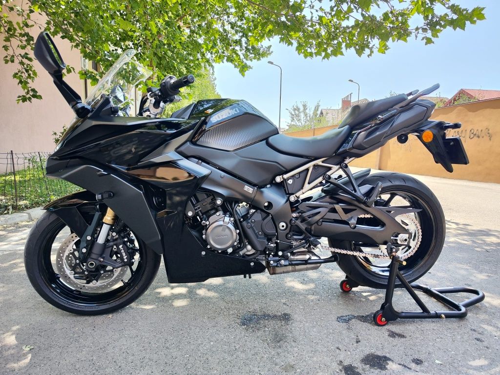 suzuki gsx s 1000gt Auto moto si ambarcatiuni OLX.ro