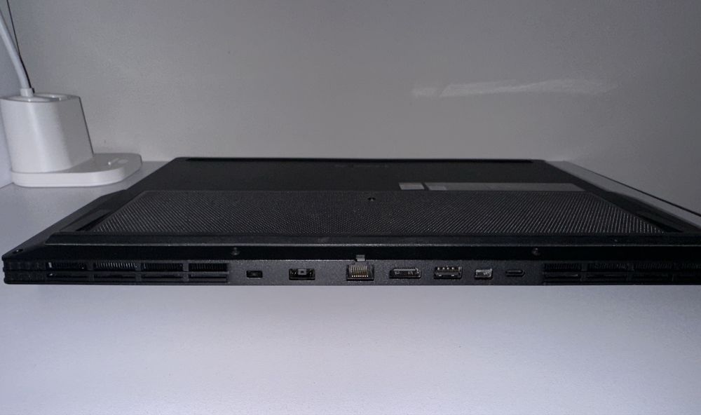 Продается игравой ноутбук Legion Lenovo Y530-15ICH