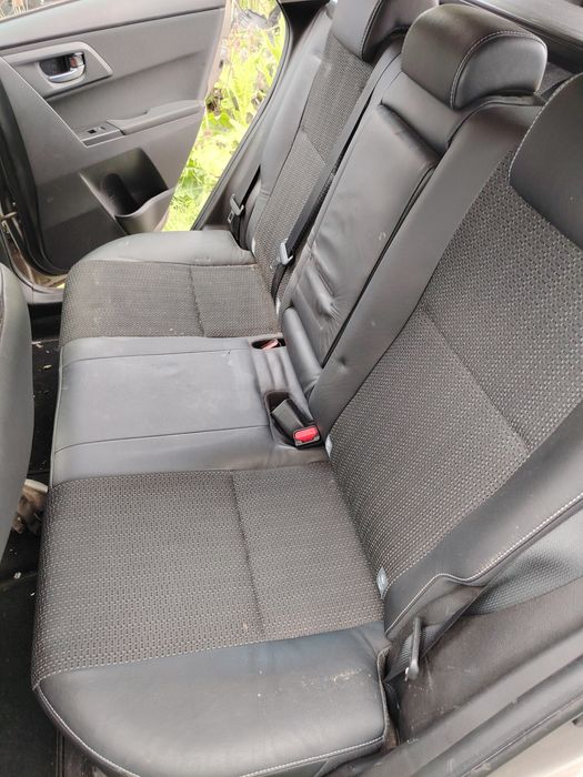 Тойота аурис на части 1.6i 132к