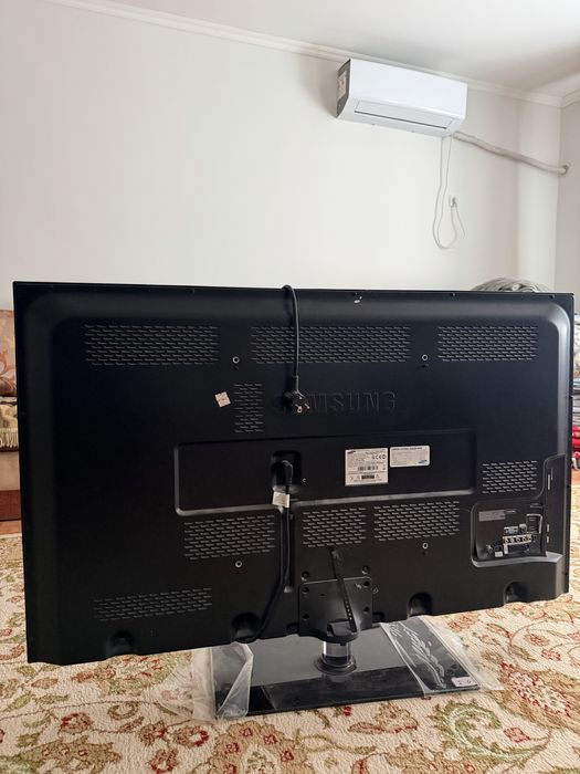 Телевизор samsung - 51 (плазменный)