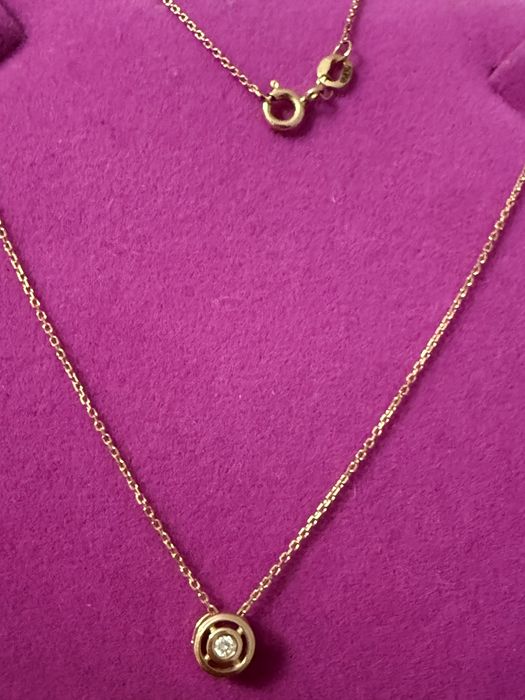 Бриллиантовое колье Эпл