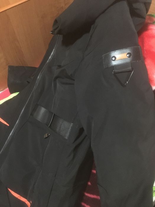 Продам зимний пуховик