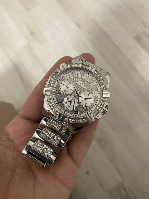 Ceas de mana Guess
