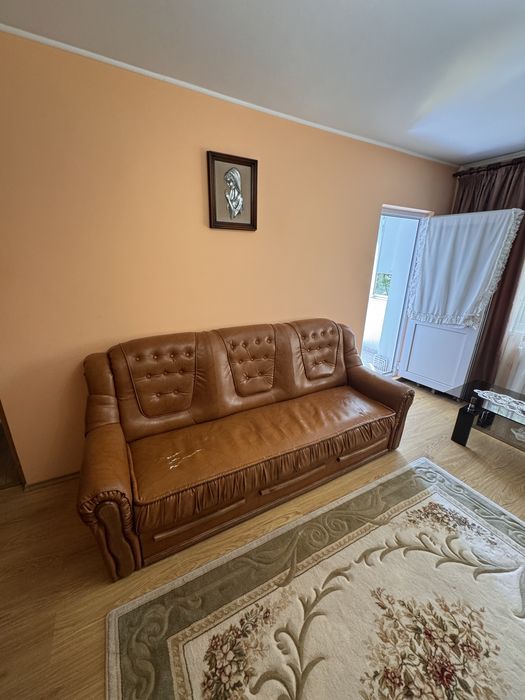 Set Canapele din piele ecologica si lemn masiv