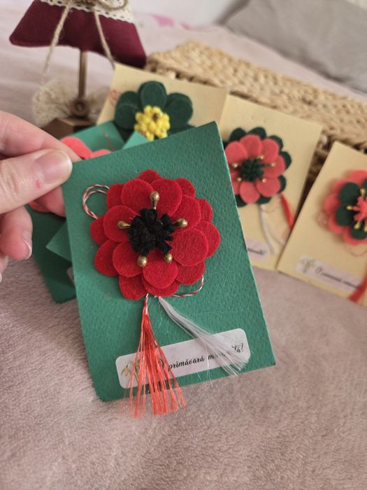 Martisoare tip brosa din fetru