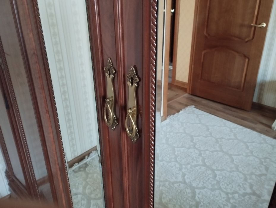 Спальный гарнитур