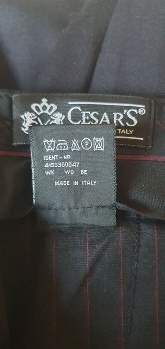 Продам кастюм двойка