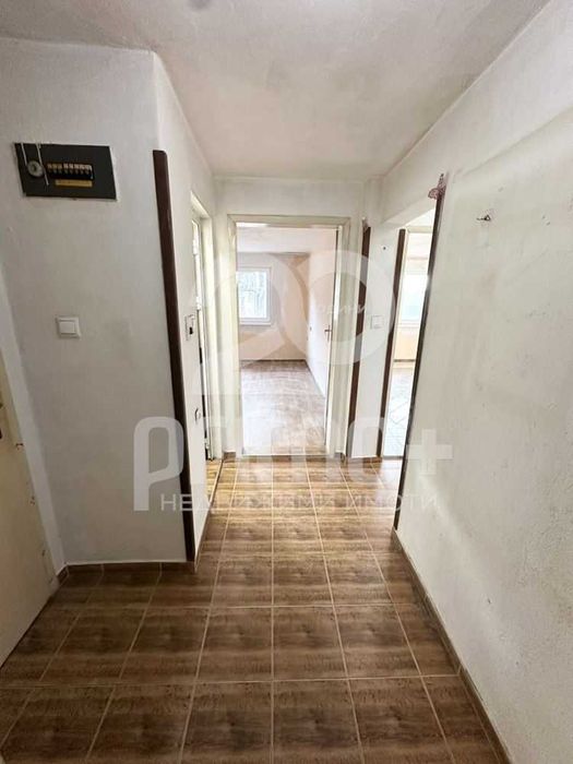 Продава се Тристаен апартамент в Велико Търново, Център - 71 кв.м за 399 €/кв.м - Снимка #5