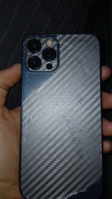 Айфон 12 про …..