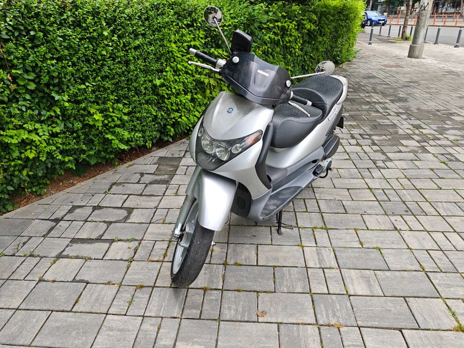 Scooter Piaggio Beverley