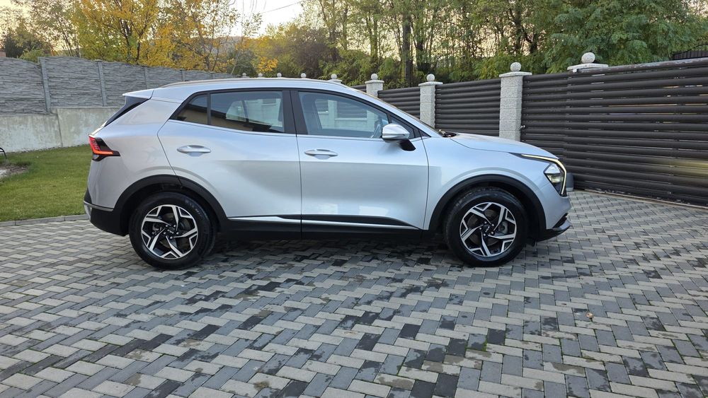 KIA Sportage 2022 — imagine 3