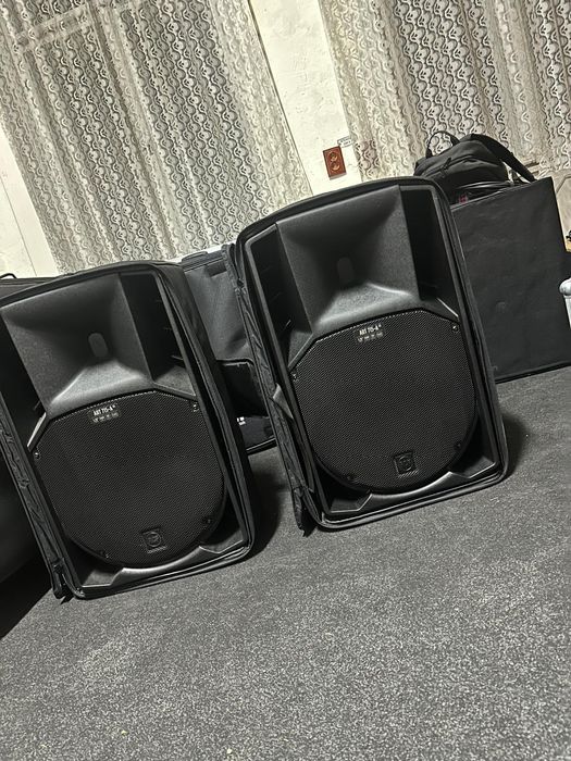 Boxe rcf  ART 715-A MK 5 (nu fbt, Ev,Dynacord)