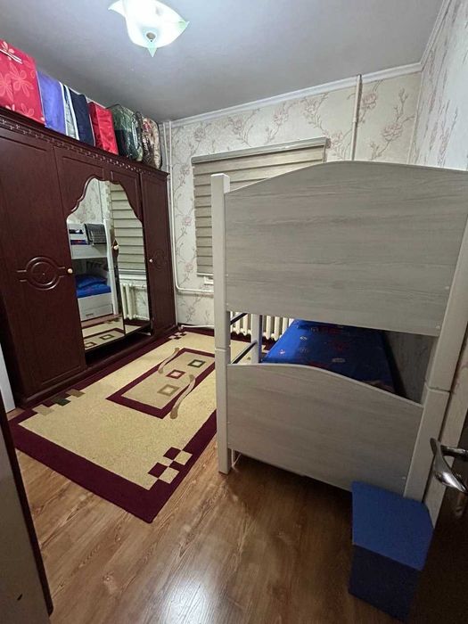 Продается 5 ти комнатная квартира, Район Сергели 5, метро 2я станция