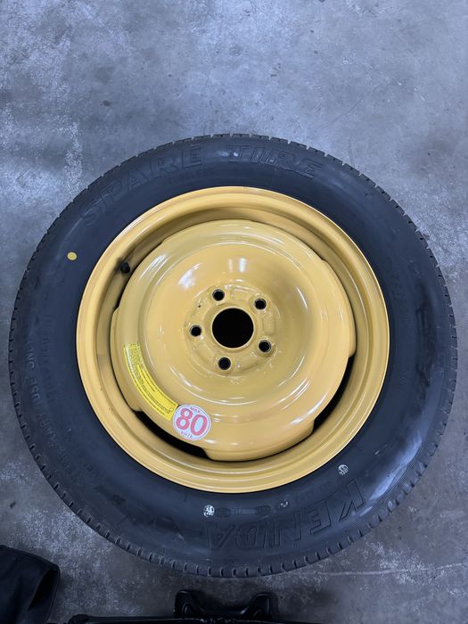 патерица/резервна гума/крик ключ  за Honda CR-V 3генерация