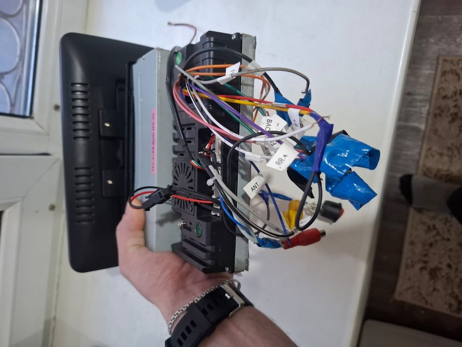 Продам афтомогнитола