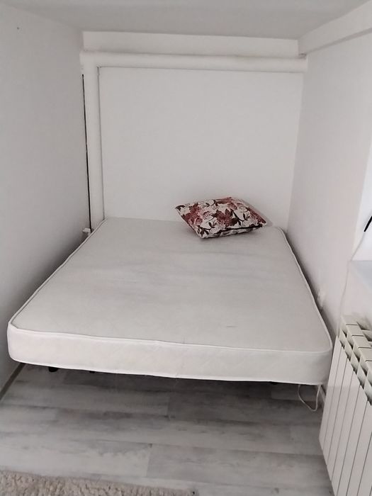 Apartament de închiriat
