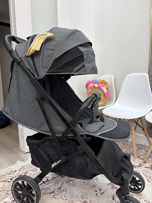 Детскиие коляски новый