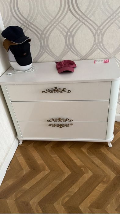 Продам комод срочно