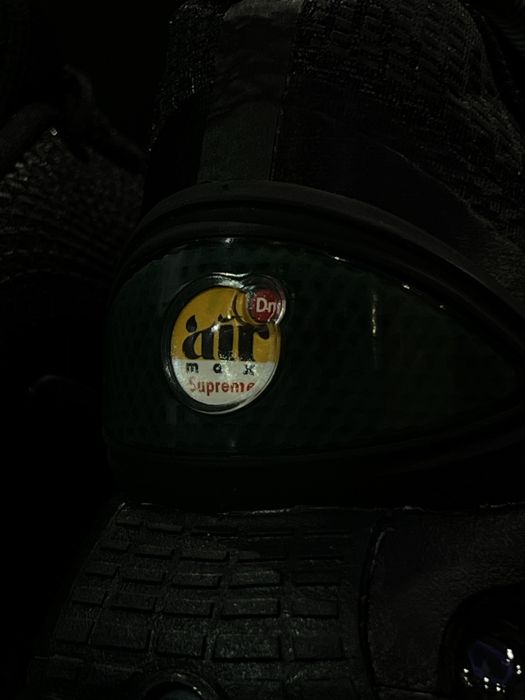 Nike Air Max DN x Supreme *В разпродажба*